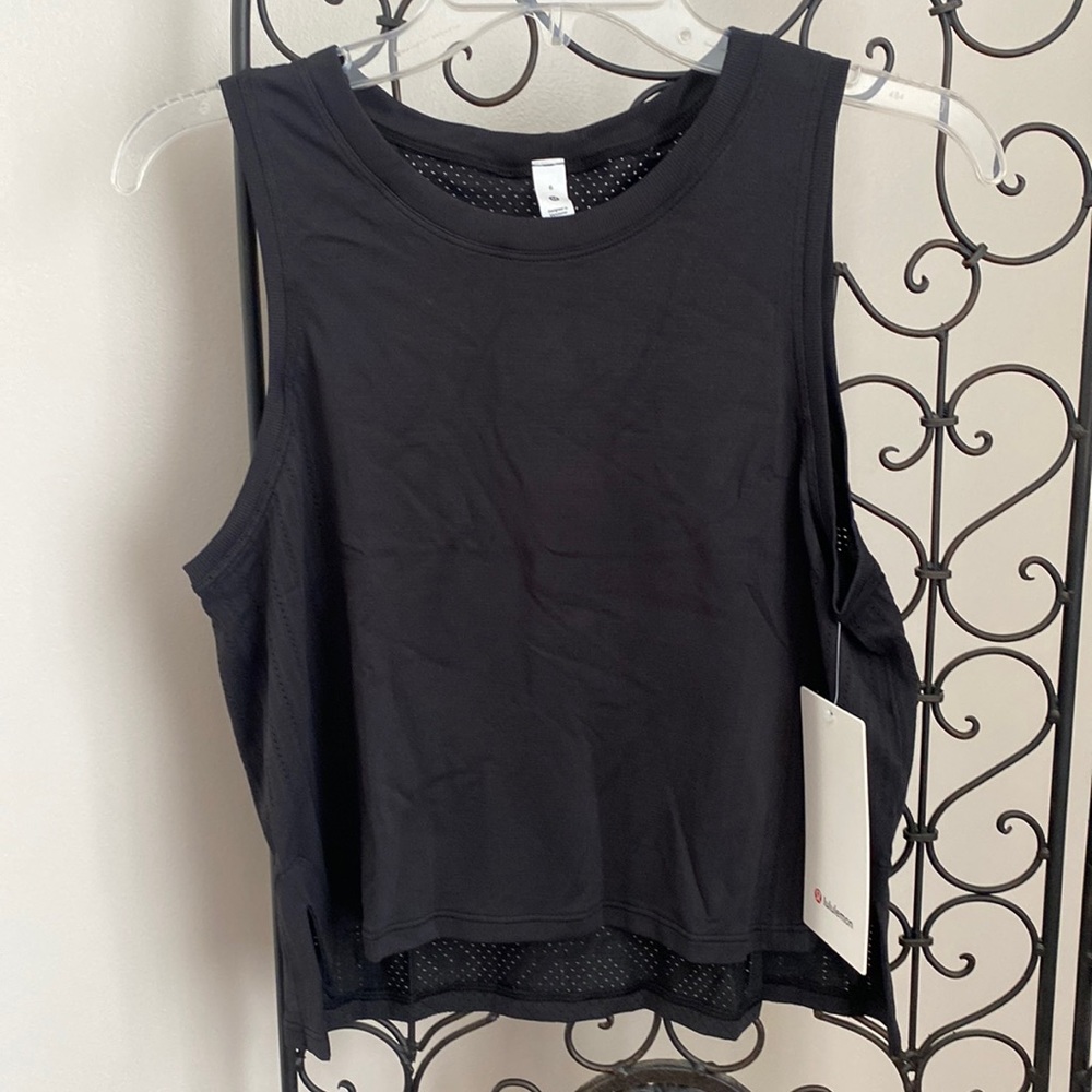 Lululemon Train To Be Tank NWT